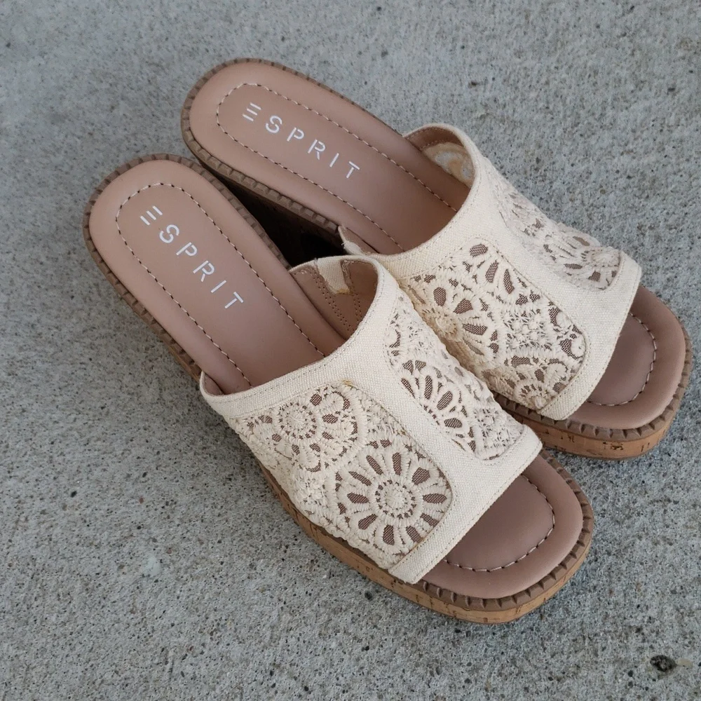 ESPRIT Pheby Floral Embroidered Platform Corks Block Heel Sandals Neutral Boho